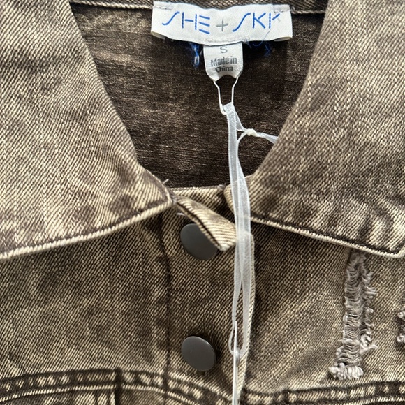 She + Sky Distressed Jean Jacket (Size Small) - Picture 2 of 3